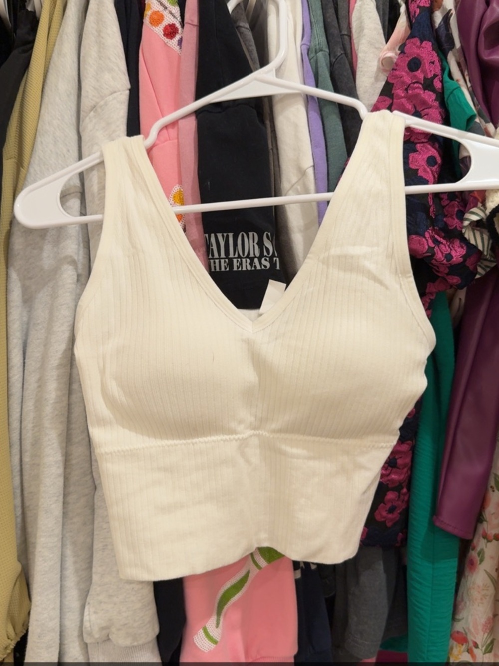 Ribbed V-Neck Cropped Tank Top in Cream